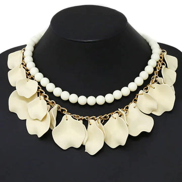 Floral Petal Fringe Layered Short Necklace